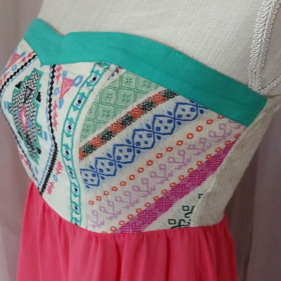 Flying Tomato Strapless Mini Dress. Size S. - Picture 4 of 9